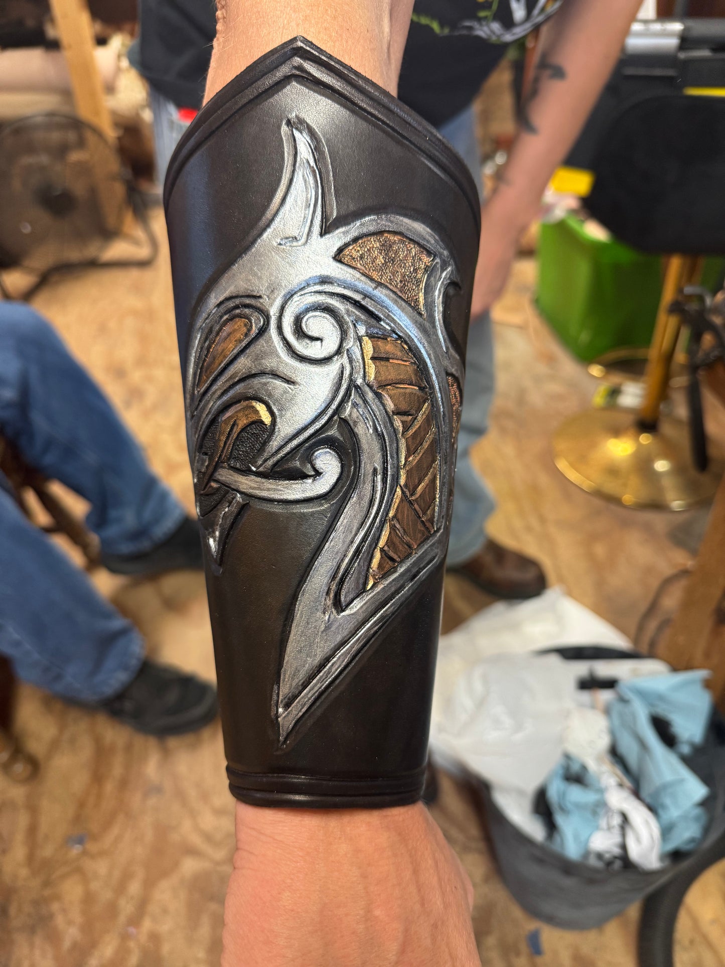 Dragon Head Armor Bracers