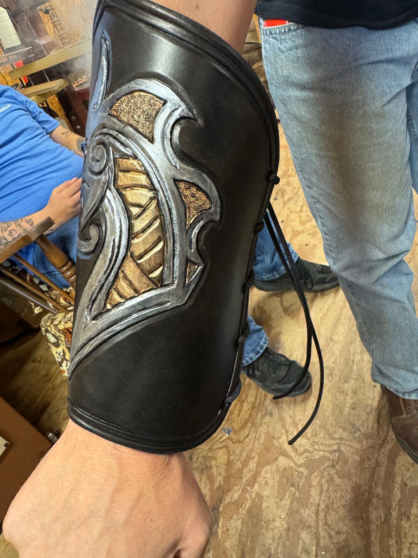 Dragon Head Armor Bracers